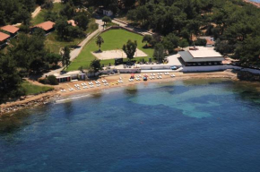 Rainbow Bay Ozdere Beach Hotel